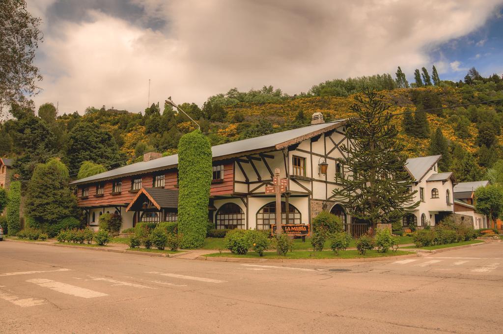 Hosteria La Masia San Martin de los Andes Exterior photo